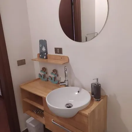 1 Step On The Апартаменты *